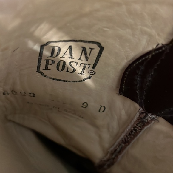 Dan Post Brown Western Cowboy Boot / Size 9 D - Picture 9 of 9